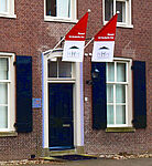 1840 errichtet von Ludwig Schütz, Zeister Königlicher Zinngießer mit Wurzeln in der Oberlausitz