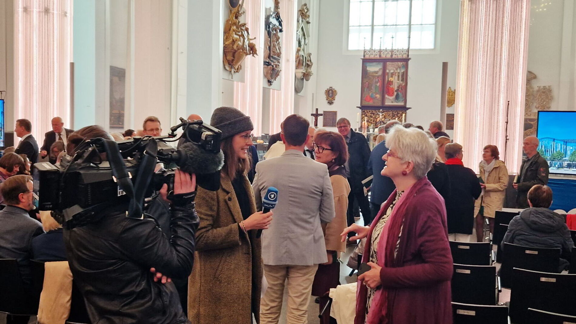 Gottesdienst_100_Jahre_Kirche_im_Radio_01