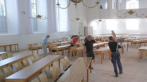 Synode_-_jetzt_noch_die_Stuehle