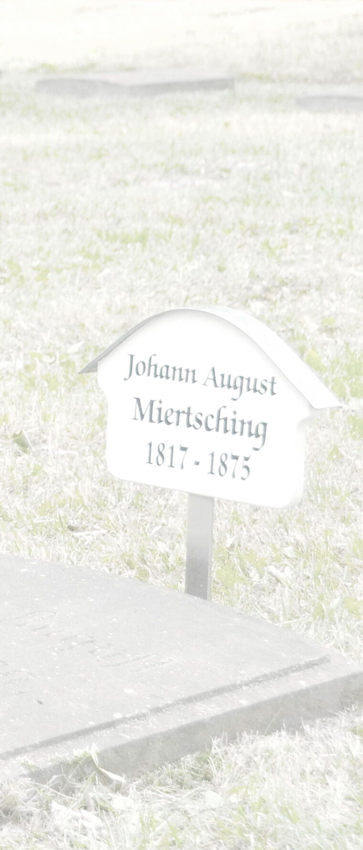 Grab_Miertschings_hell