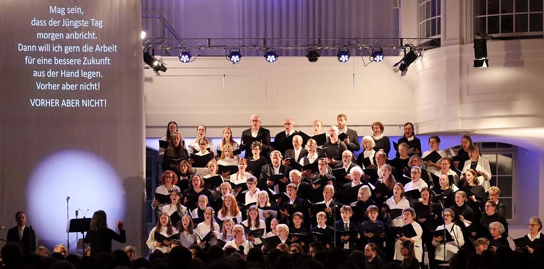 Blick auf den Chor des Bonhoeffer-Oratoriums