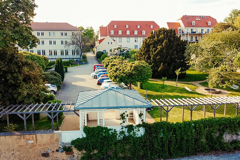 KOMENSKY_2022